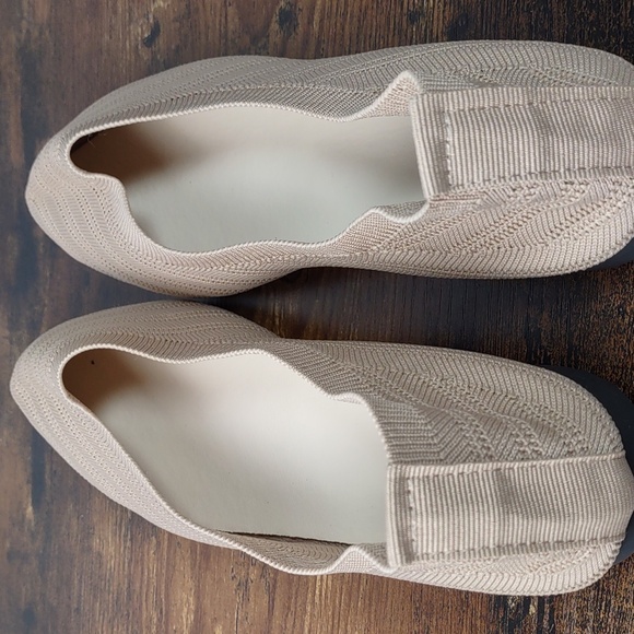 Point Toe Knit Ballet Flats - Picture 9 of 9